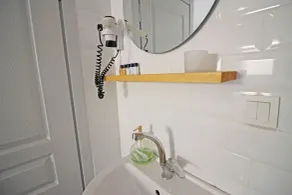 Arsipel Hotel - Badezimmer