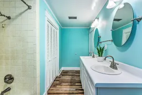 Charming Home: 2 Mi to Dtwn Defuniak Springs! - Badeværelse