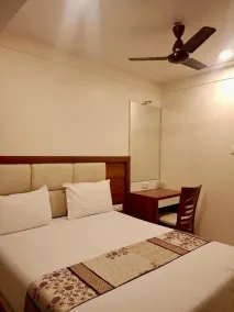 Hotel Dream Inn Thane - Chambre