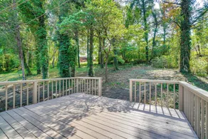 1 Mi to Dtwn: Quiet Retreat w/ Yard in Clinton - Interiör