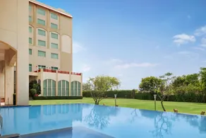 Ramada by Wyndham Jaipur Jaisinghpura - Basseng