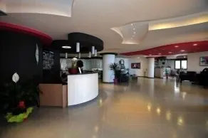 Tus'Hotel - Reception