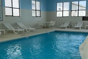 Clarion Pointe Vidalia - Lyons West - Pool