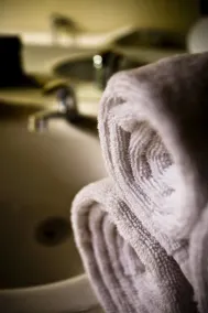 D'Tunjung Resort & Spa - Bathroom