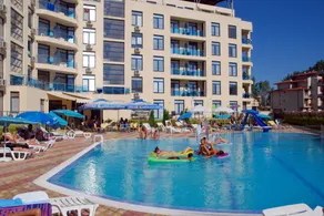 Rainbow 1 Holiday Complex - Pool