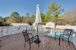 Game Room + Easy ECU Access: Greenville Getaway - Innvendig
