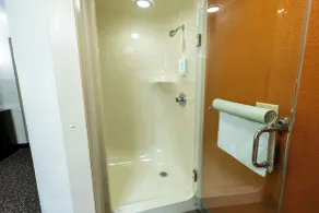 Wingate by Wyndham Leesburg Florida - Salle de bain