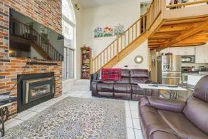 Waterfront Home w/ Boat Dock & Sunroom in Gardiner - Interiør