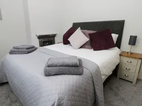 HØJREGNING, kæledyrsvennlig, med åben ild i Driffield, Ref 979519 - Værelse
