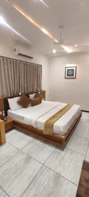 HOTEL DIAMOND - Room