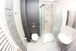 Hotel Picaro Stok - Baño