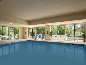 Baymont by Wyndham Crossville - Piscine
