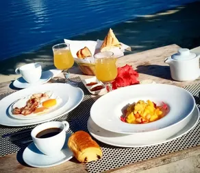 Moorea Island Beach Hotel - Restaurant