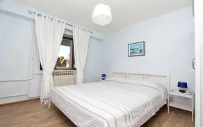 Gemütliche Wohnung mit Terrasse und Pool - Zimmer