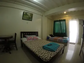 Parañaque Airport Hometel - Værelse