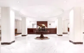Omni Berkshire Place - Recepción
