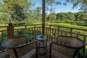 The Postcard in the Durrung Tea Estate - Vue de la chambre