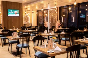 Grand Kingsgate Jaddaf Waterfront Hotel by Millennium - Restaurant