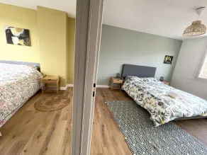 Belle maison avec grand jardin et garage - Værelse
