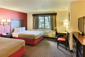 Blossom Hotel & Suites Traverse City - Zimmer