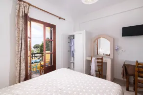 Mandilaria Studios - Camera