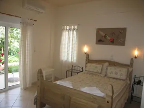 Nea Kydonia suites and studios - Room