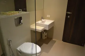 5 Flowers Ananta Elite, Kota - Room