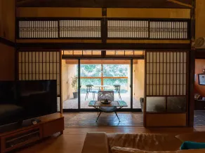 SUMITSUGU HOUSE West - Camera