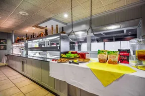 Suburban Studios I-80 Grand Island - Restaurant