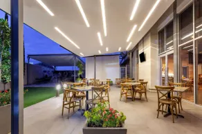 TRYP by Wyndham San Luis Potosi Hotel & Suites - Restaurant