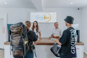 Surf Inn Boutique Backpackers - FREE BREAKFAST - Réception