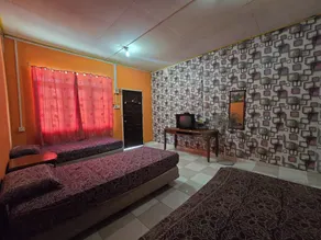 Hotel O Kamal Guest House Marang - Room