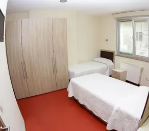 İkiz Palmiye Kiz Oğrenci Pansiyonu - Caters to Women - Hostel - Bathroom