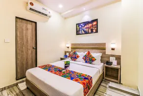 FabHotel Aksa International - Chambre