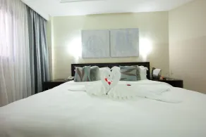 Oak Plaza Hotels East Airport - Habitación