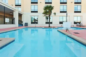 Holiday Inn Shreveport Downtown by IHG - Piscina