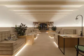 Fil Suites - Hall