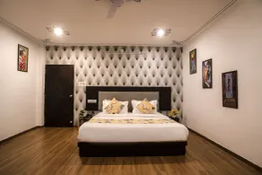 Tripli Hotels Arunoday Palace - Chambre