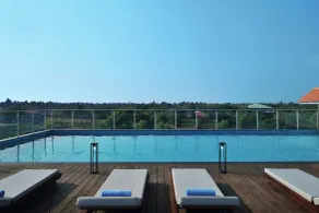 Port Muziris, A Tribute Portfolio Hotel by Marriott, Kochi Airport - Piscine