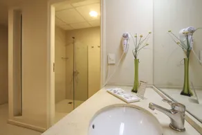 Uno Buenos Aires Suites - Baño