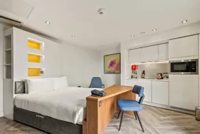 Roomzzz London Stratford - Room