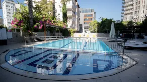City Live Hotel - Pool