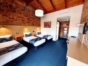 Werribee Park Motor Inn - Room