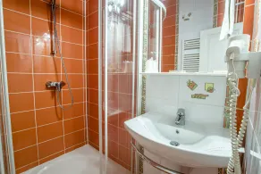 Mercure Medias Binderbubi Hotel And Spa - Bagno