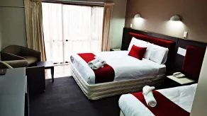 Auckland Airport Kiwi Hotel - Zimmer