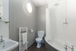 The Conningbrook Hotel - Bathroom
