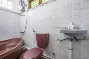 Capital O 1541 Puri Cikole Asri - Salle de bain