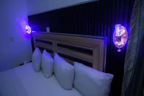 Skyrock Hotels Limited - Zimmer