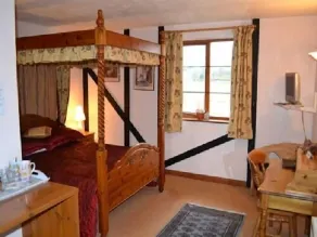 Six Bells - Room