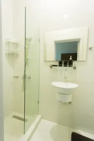 Kumasi Luxury Apartments @ The Fairview - Bathroom